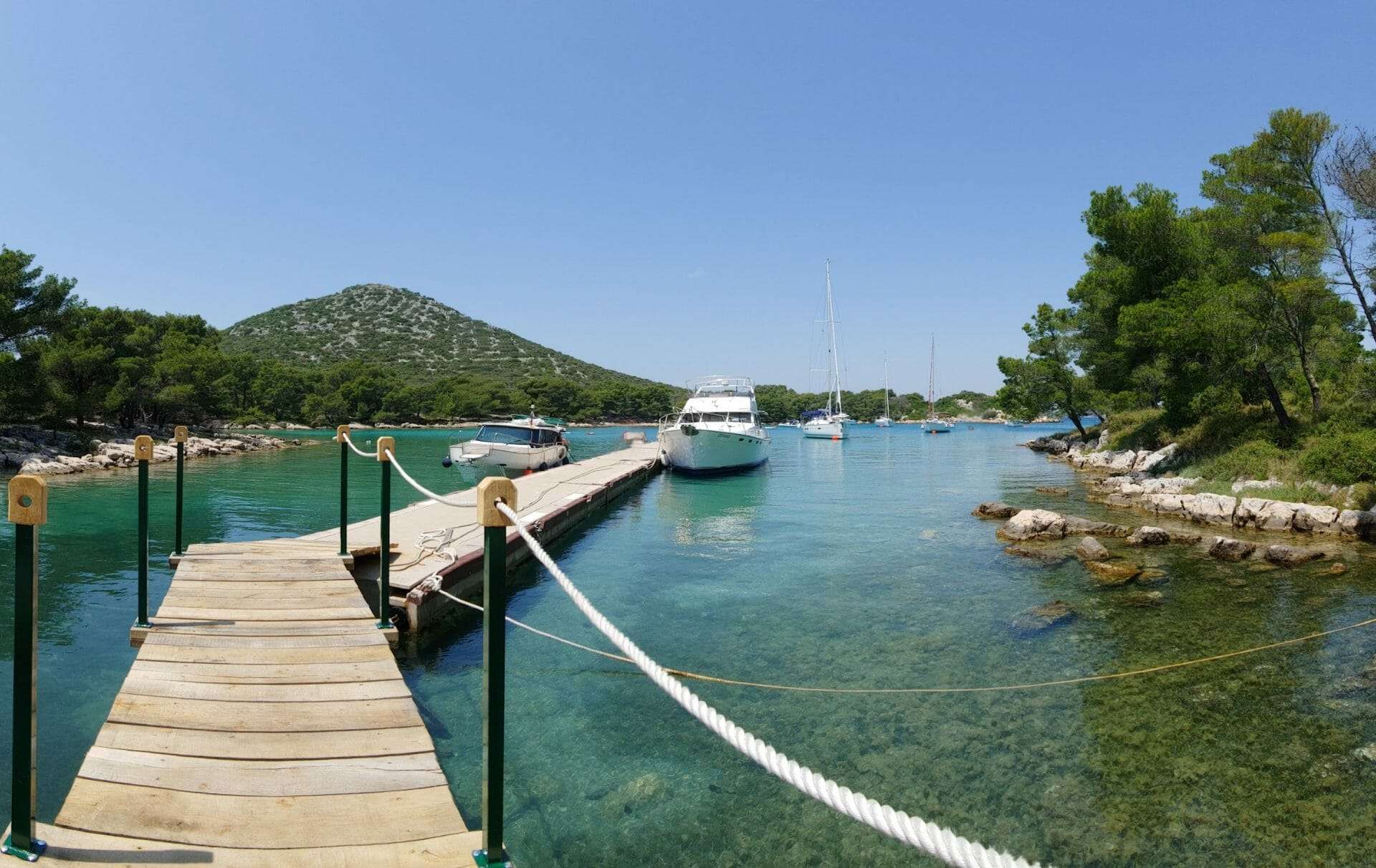 Idyllische Bucht im Süden von Pašman